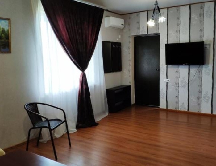 Люкс 2-местный 2-комнатный 45 м2 - База отдыха «Апсны» Гудаута